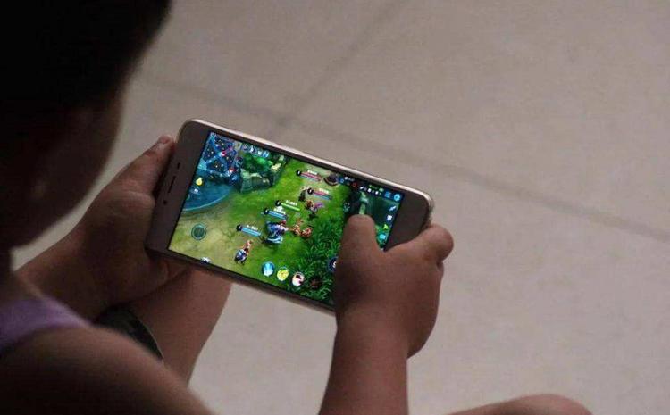 手机如何控制小孩打游戏_小孩控制打手机游戏叫什么_小孩玩手机游戏怎么控制