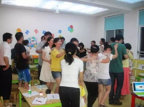 幼儿家长互动游戏,幼儿互动游戏乐翻天